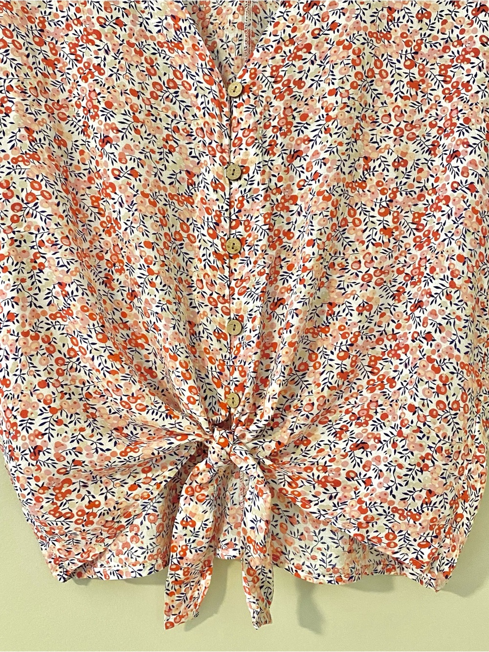 Cynthia Rowley Floral Tie Front Blouse Short Sleeve Top Medium Cottagecore - Picture 4 of 13